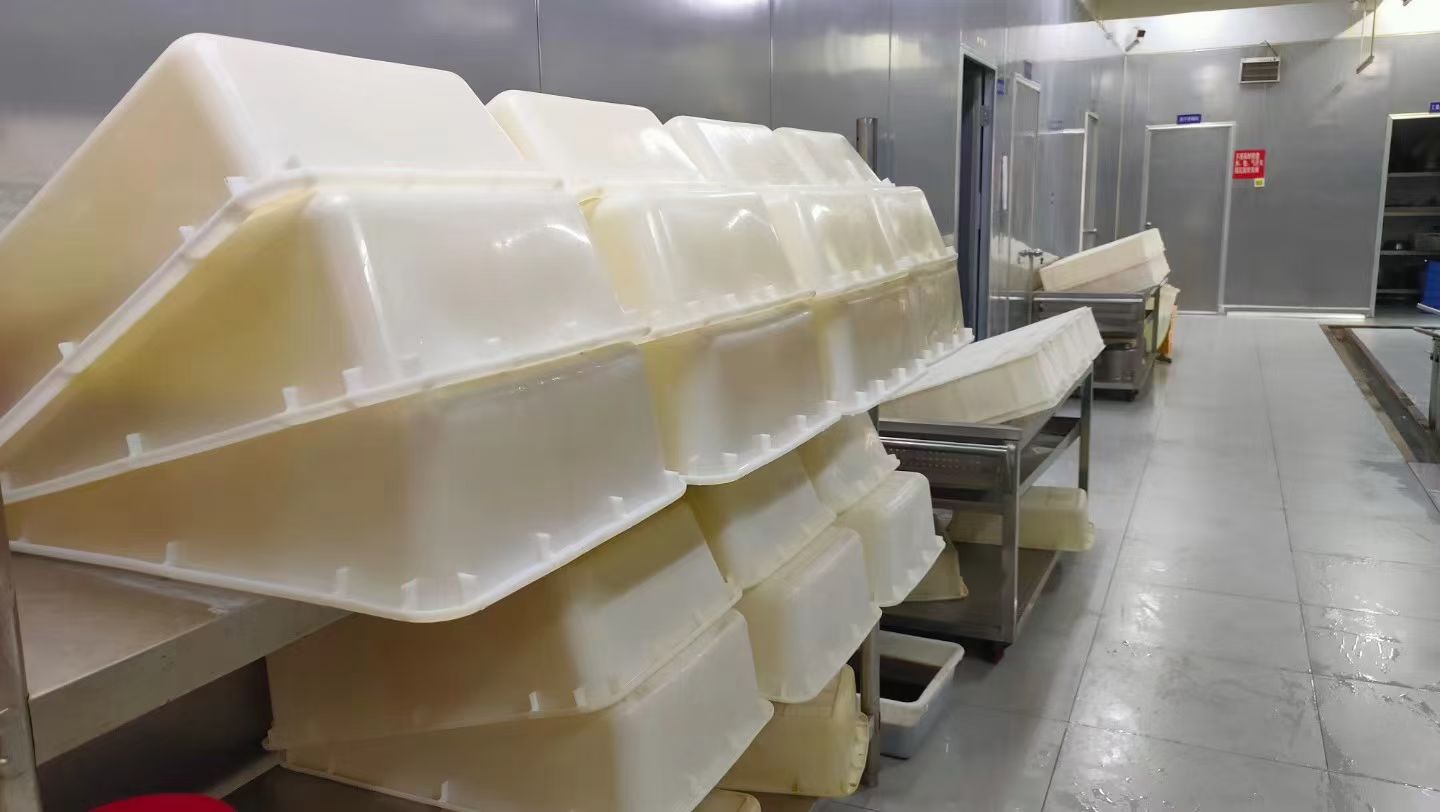 国内灶燃气,热水器,烟机,电热水器,消毒柜,环保灶,亿翔龙集团,国内厨具,厨房用品,帅运来,智荣好太太